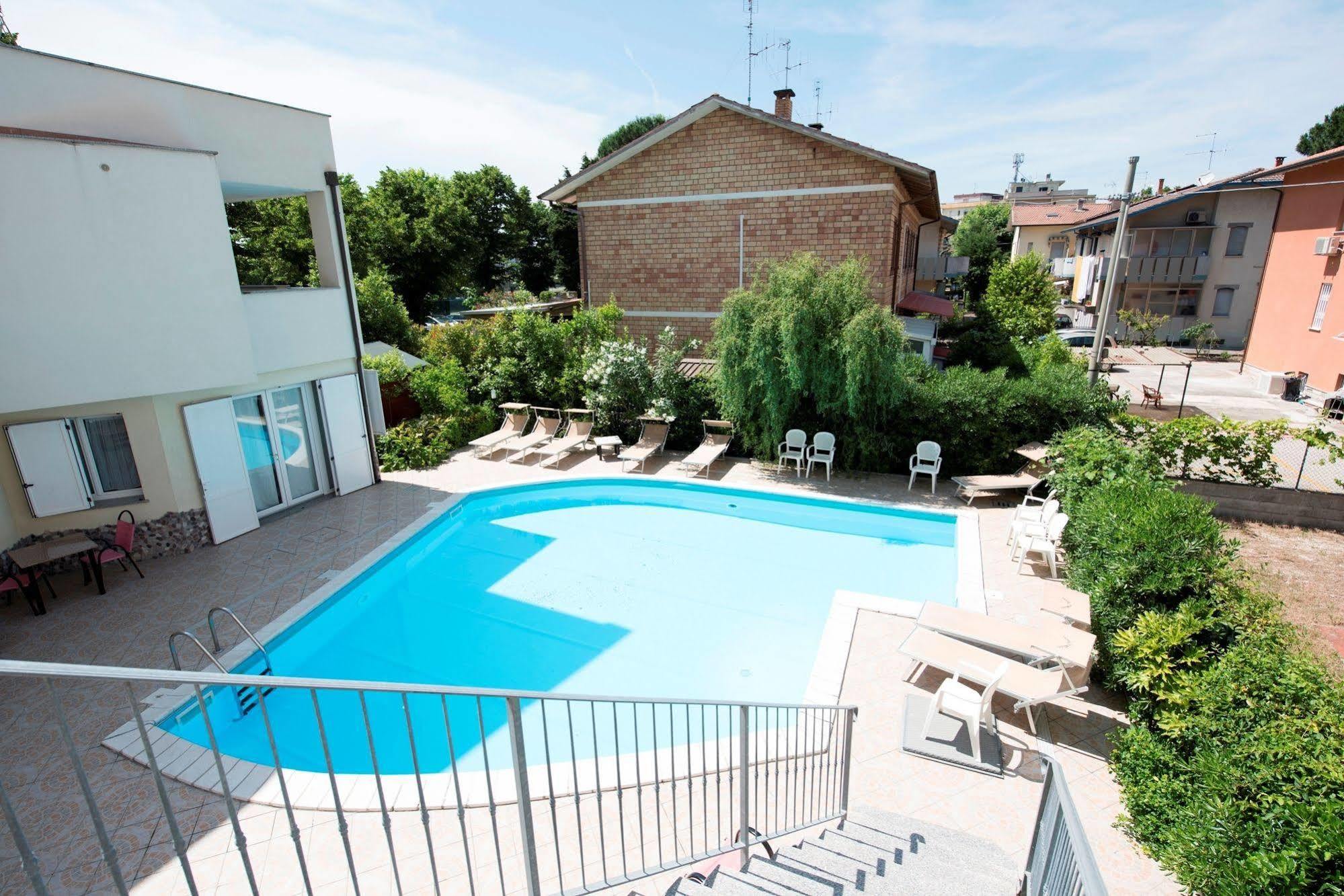 Hotel Settebello B&B Cesenatico Extérieur photo